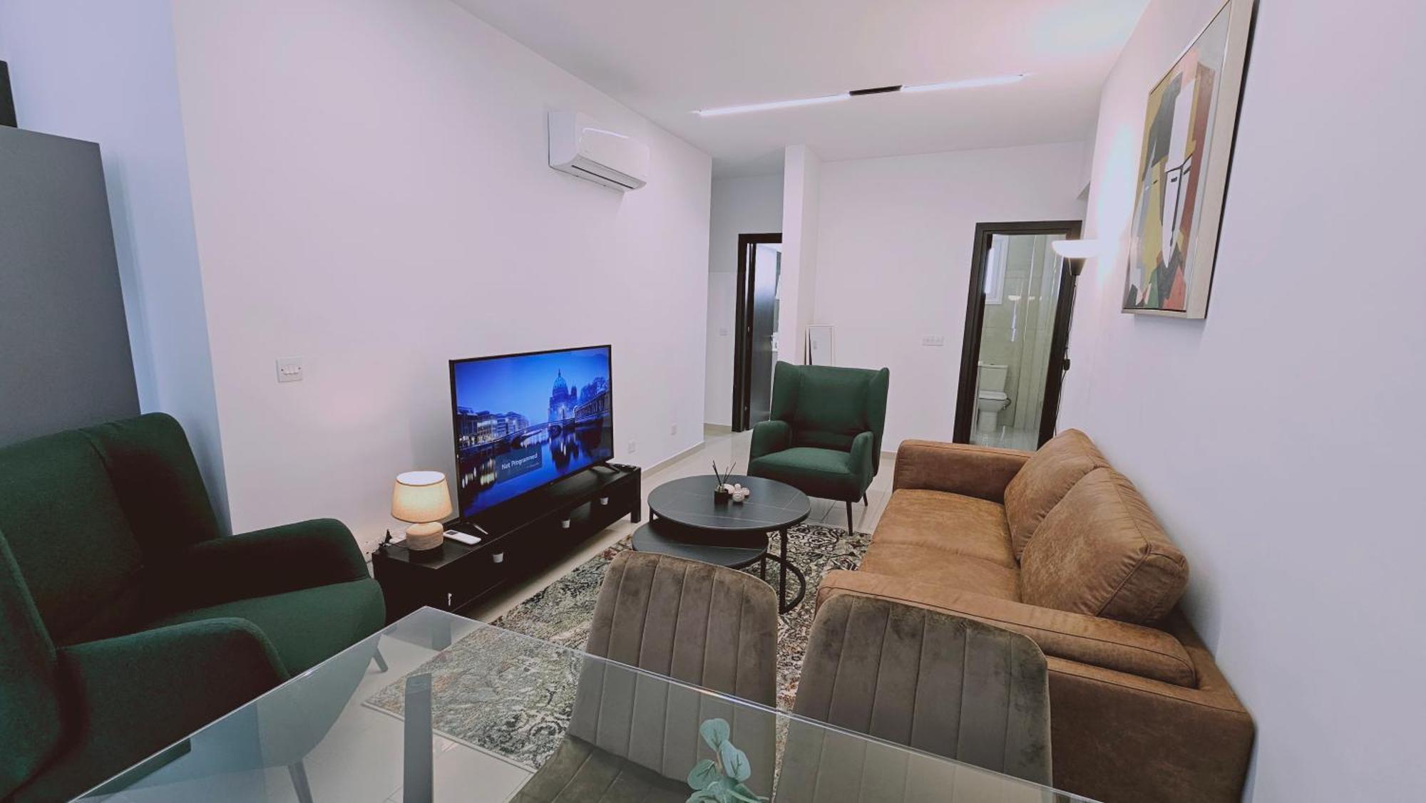 Stay Cosmo City Suites Nicosia Ngoại thất bức ảnh