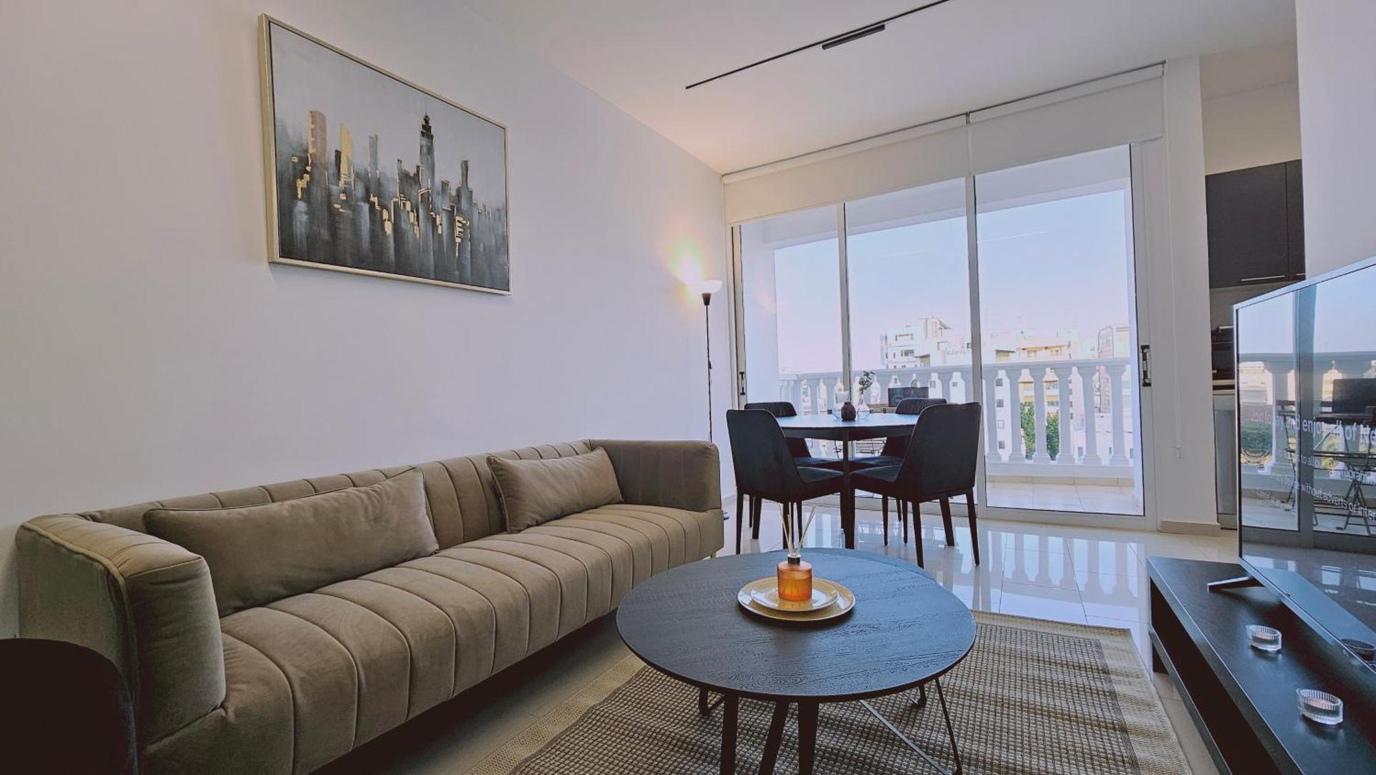 Stay Cosmo City Suites Nicosia Ngoại thất bức ảnh
