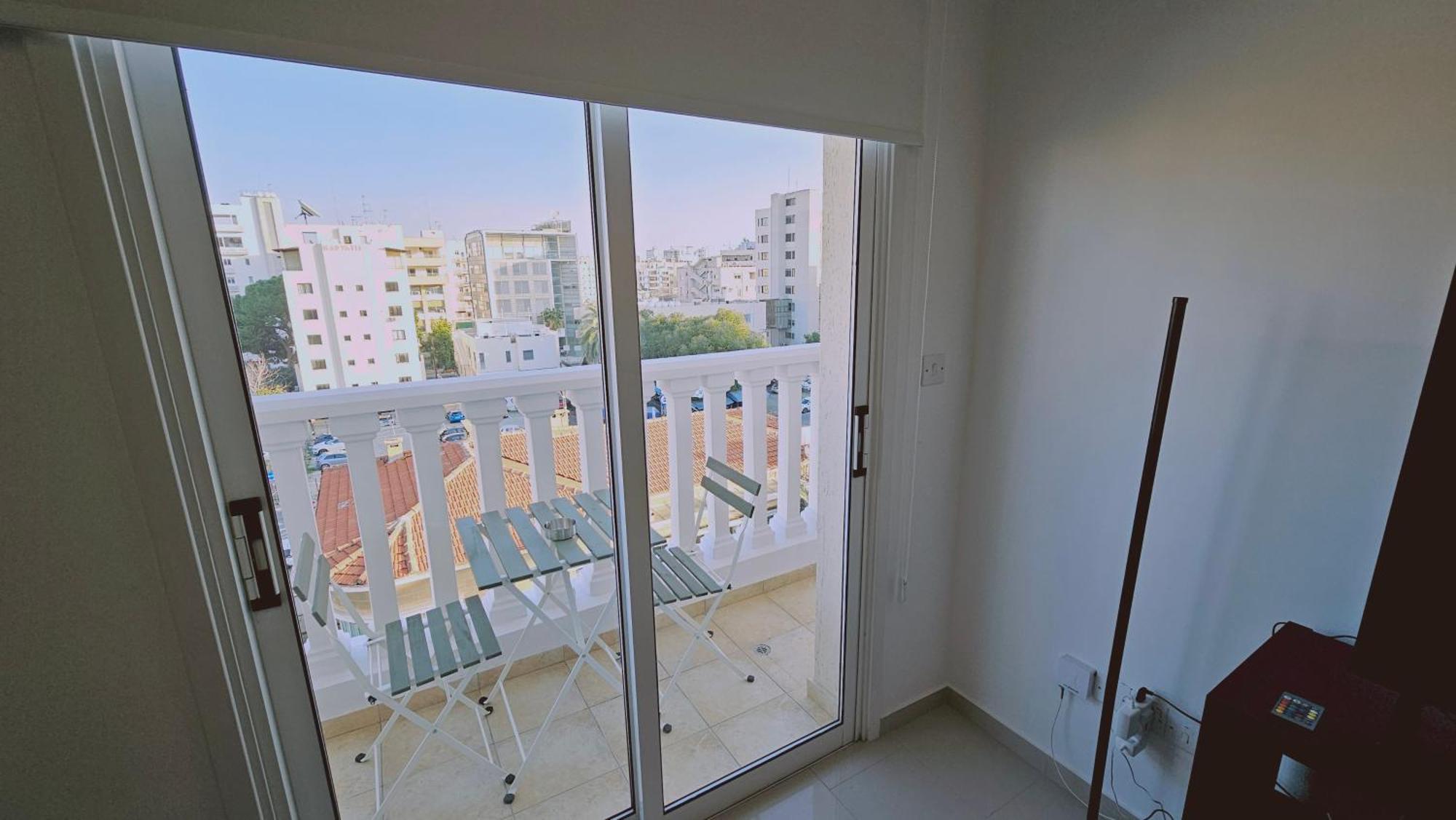 Stay Cosmo City Suites Nicosia Ngoại thất bức ảnh