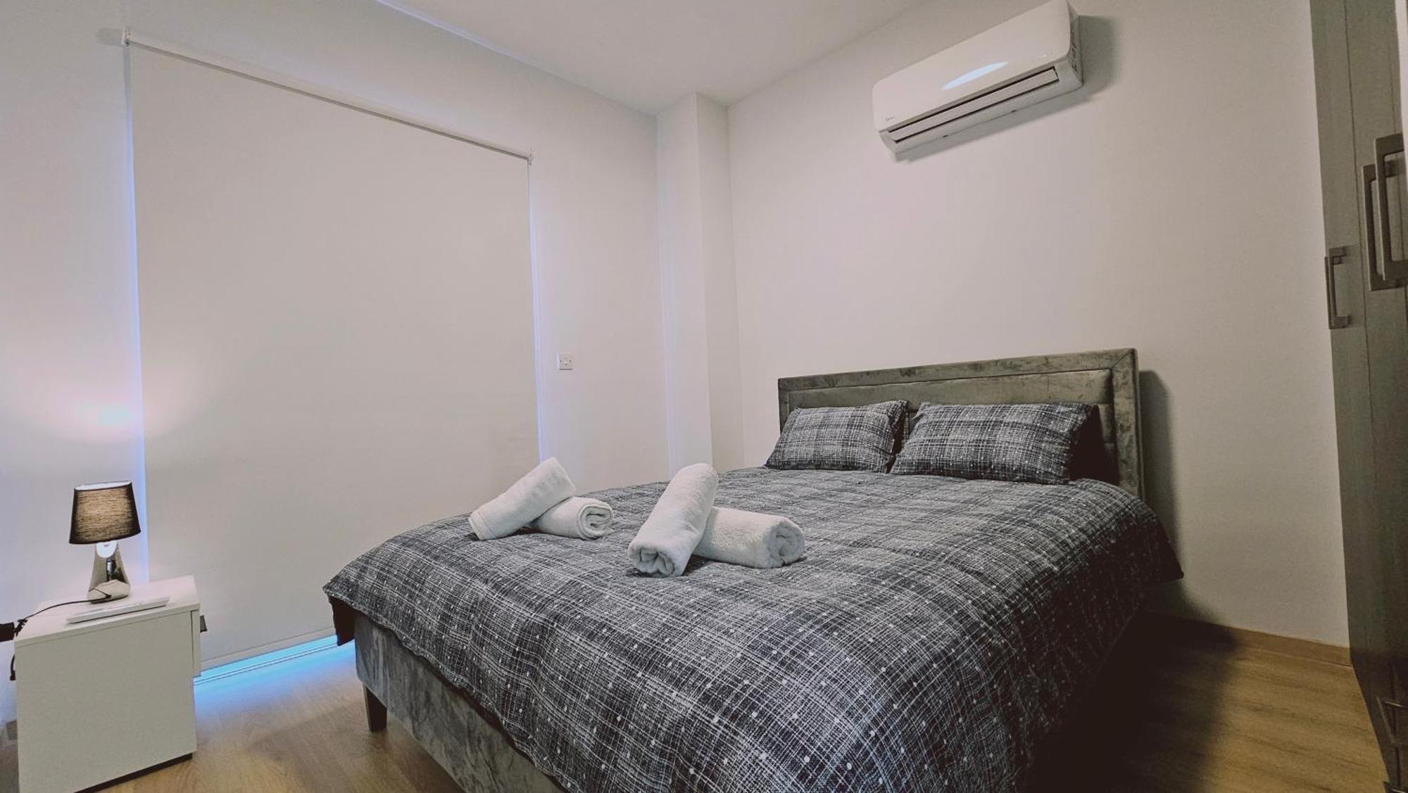 Stay Cosmo City Suites Nicosia Ngoại thất bức ảnh