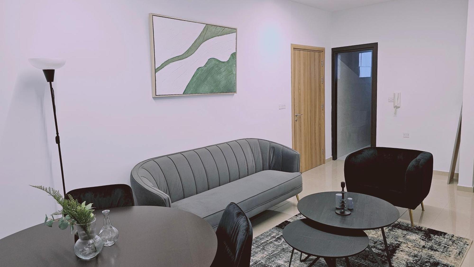 Stay Cosmo City Suites Nicosia Ngoại thất bức ảnh