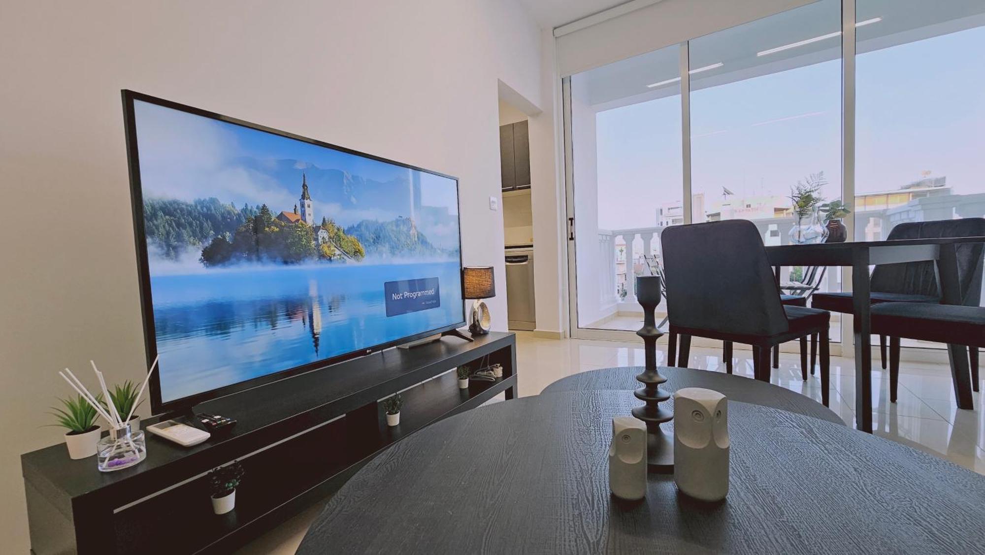 Stay Cosmo City Suites Nicosia Ngoại thất bức ảnh